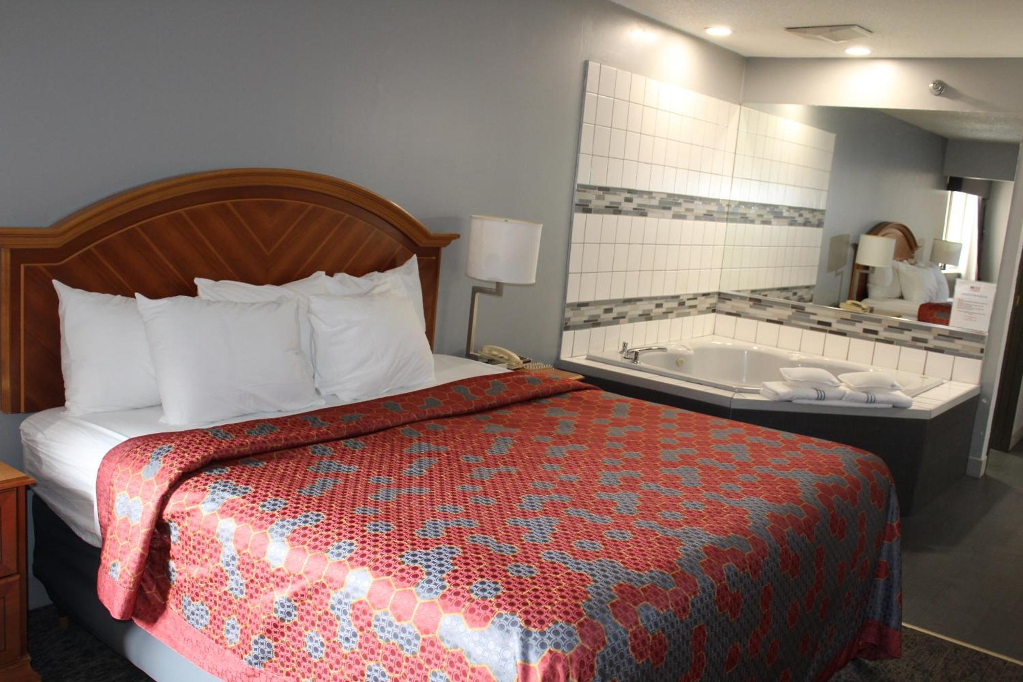 American Inn And Suites Ionia Dış mekan fotoğraf
